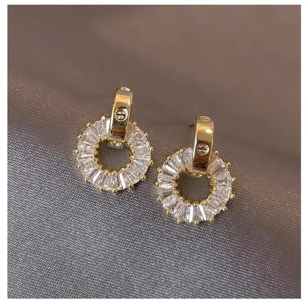 NEW 14K Gold Plated CZ Crystal Small Hoop Circle Earrings